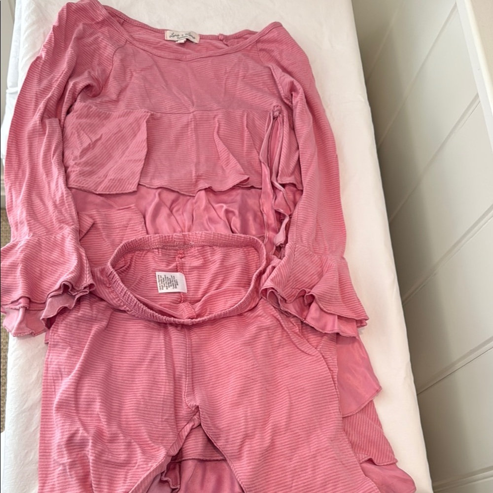 Pink Luna Luna Ruffled Long Sleeve Dress & Pants size 8 years
